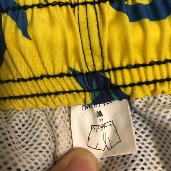 Two left feet swim wear Board Shorts bathing suit yellow pineapple M- 32 - Picture 7 of 9